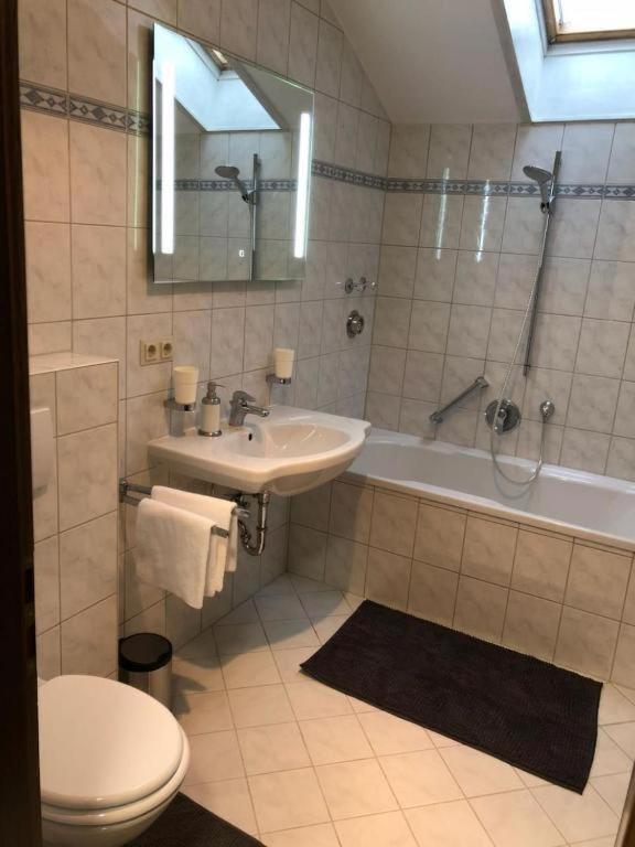 Ferienwohnung Zum Fiaker Garmisch-Partenkirchen Dış mekan fotoğraf